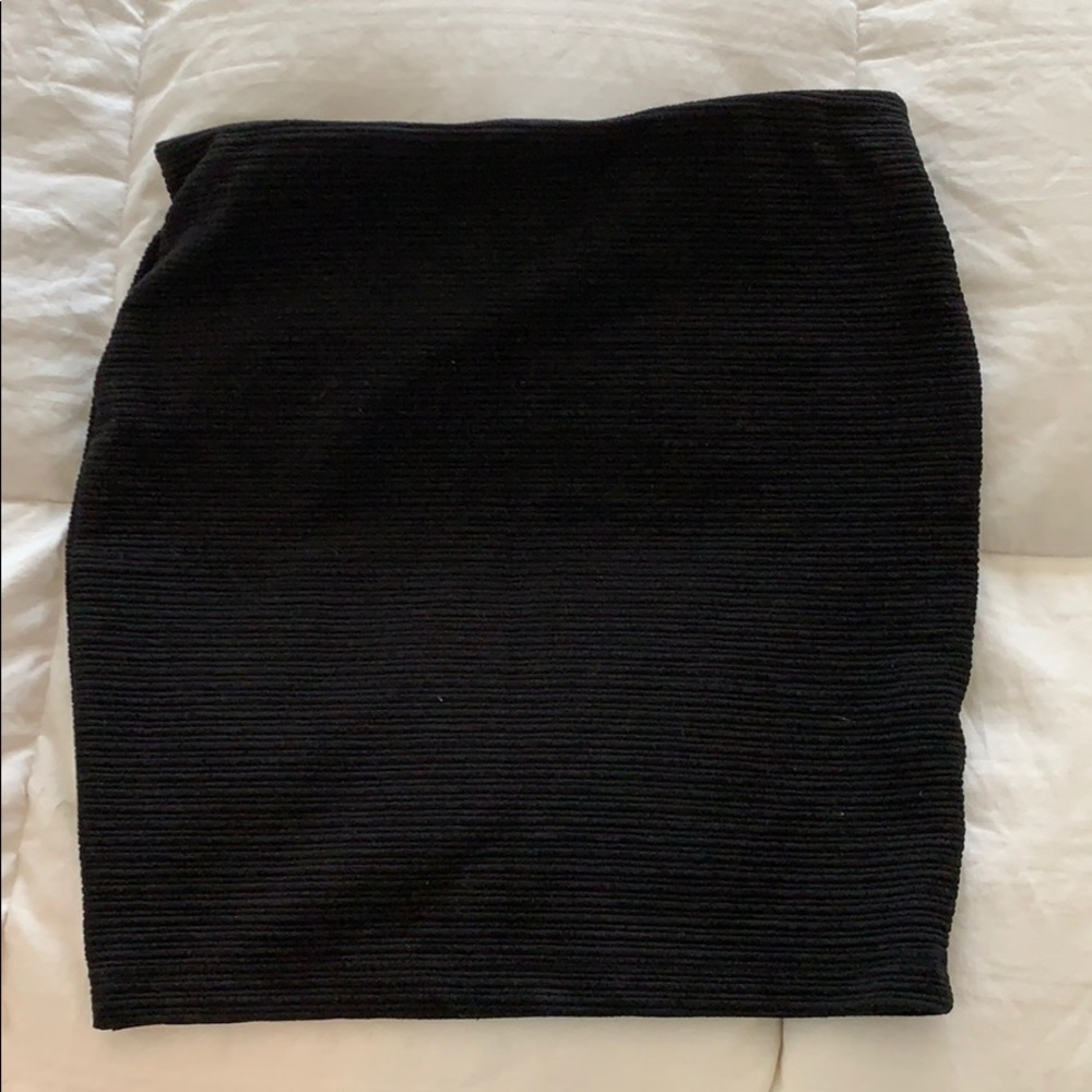 🎉HP🎉 Zara black skirt